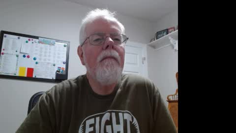 livinfree69 online show from March 31, 4:18 pm