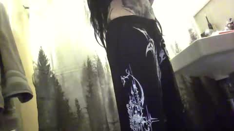 Liv Mirage online show from May 21, 5:52 pm