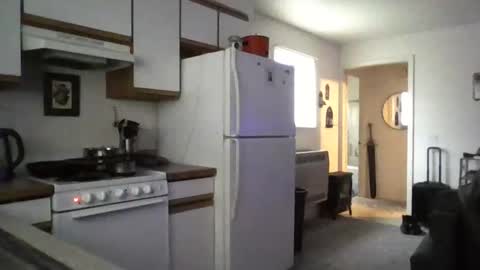 Liv Mirage online show from March 17, 5:51 pm