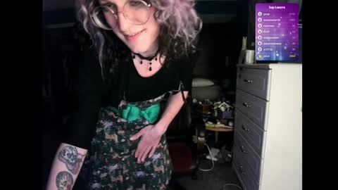 Livolio online show from December 31, 9:39 pm