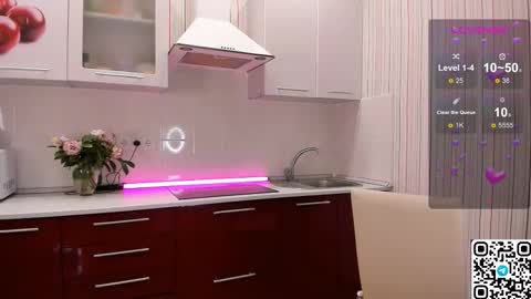 My name is Livy Nice to meet you  Thumbs up please its important online show from November 22, 6:06 pm