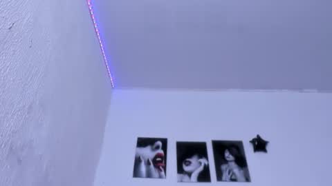 liza_25 online show from October 19, 7:46 am