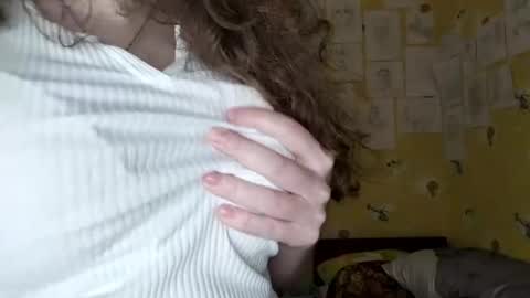 Molly online show from April 26, 5:21 pm