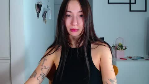 Liza online show from November 19, 2:27 pm