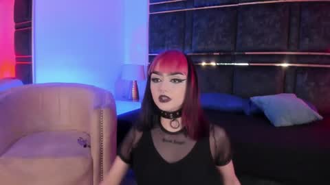 Snapshot of lizasweett_ chatting on March 1, 10:21 pm Liza online show from March 1, 10:21 pm