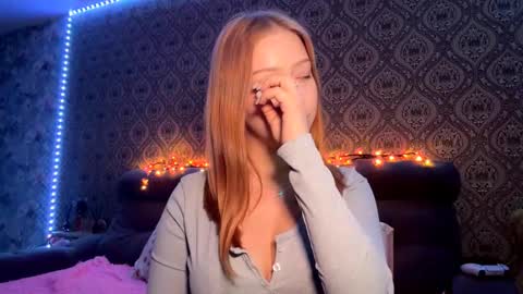 Kate online show from November 9, 7:05 pm