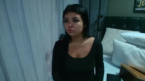 Lizz  online show from September 29, 11:53 am