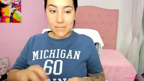 lizza online show from October 25, 1:44 pm