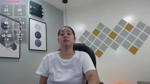lizza online show from March 11, 2:07 pm