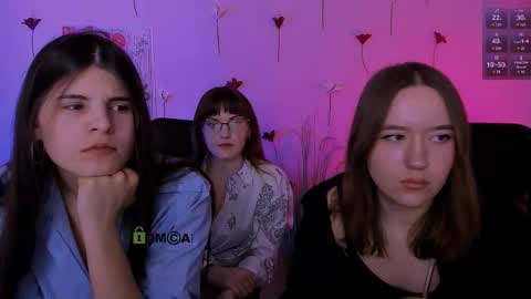 lizzie_boom online show from March 3, 8:05 pm