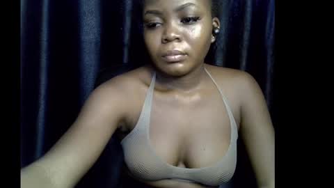 lizzy online show from October 9, 12:21 pm