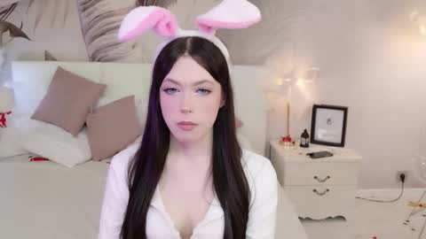 Lizzy online show from March 3, 9:22 pm