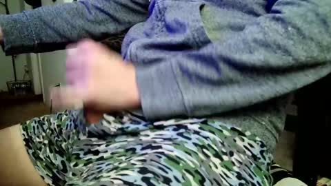 LL Cool Jake online show from December 4, 1:33 pm