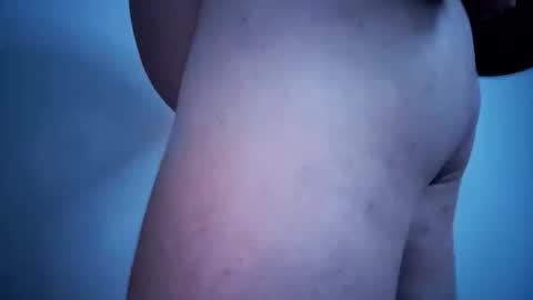 lllortx online show from October 24, 4:41 pm