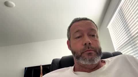 lngd_5 online show from December 16, 8:37 pm