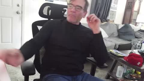 LongDick Daddy online show from February 2, 1:03 am