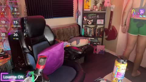 LobotomyPrincess online show from May 15, 6:33 am