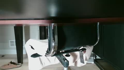 lockedshrimpy online show from April 23, 8:11 am