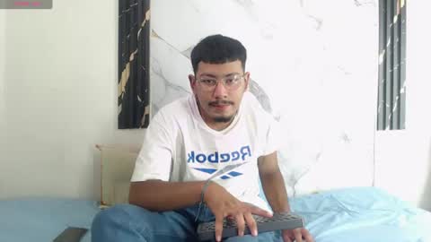 logan_black496030 online show from July 16, 4:21 pm