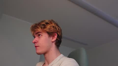 LOGAN FRASER online show from November 16, 1:24 pm