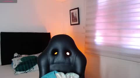 logan online show from September 16, 6:55 pm