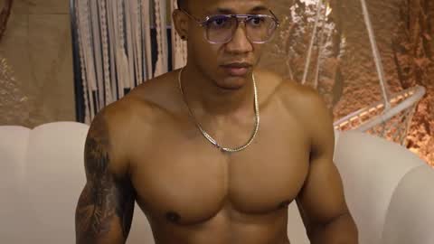 logan_varela online show from September 10, 2:51 pm