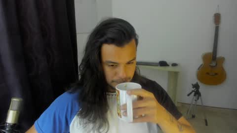 Logan online show from January 3, 9:36 pm