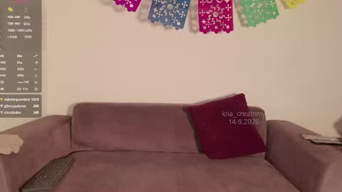 Lola . online show from June 16, 8:24 pm