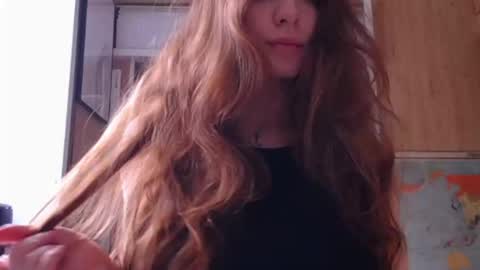 Lola online show from March 6, 11:53 am