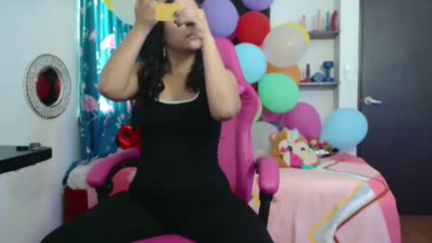 Snapshot of lola_fiery chatting on September 10, 1:12 pm lola_fiery online show from September 10, 1:12 pm