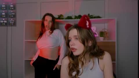 Lola online show from October 13, 7:27 pm