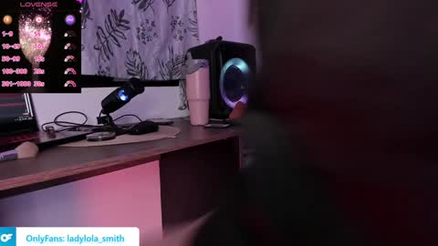 Snapshot of lolaasmith_21 chatting on January 26, 12:58 am lolaasmith_21 online show from January 26, 12:58 am