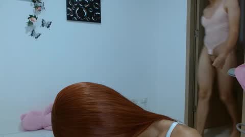 lolabloomx online show from November 6, 9:40 pm