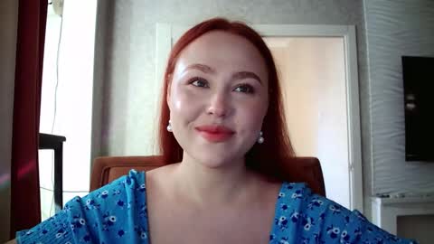 Lola online show from October 11, 10:53 am