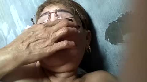 tey online show from February 24, 8:06 am