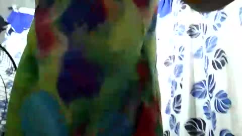 tey online show from February 21, 9:22 pm