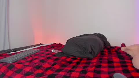 Lola online show from December 11, 10:16 pm