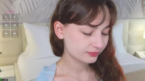 Lola online show from September 17, 1:42 am