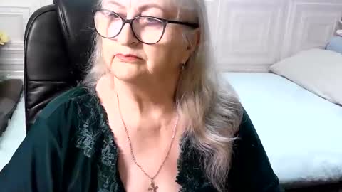 LolkaAlyss online show from March 19, 9:53 pm