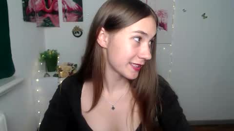 lolla_mermaid online show from September 12, 4:42 pm