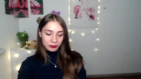 lolla_mermaid online show from September 17, 2:20 pm