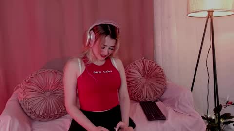 Lolly  online show from October 1, 4:33 am