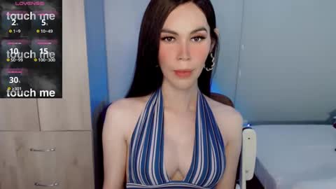 Snapshot of lolly_lips69 chatting on February 12, 9:42 am hana online show from February 12, 9:42 am
