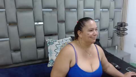 loly47 online show from November 4, 11:06 pm