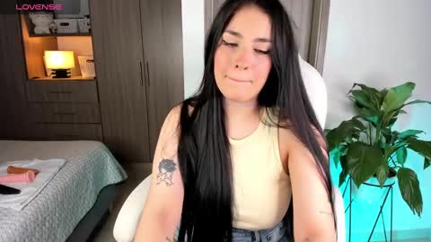 Sarah online show from January 12, 7:32 am