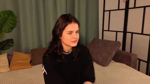 MIA online show from November 4, 7:32 am