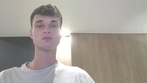Snapshot of london_tomy chatting on October 4, 1:14 am london_tomy online show from October 4, 1:14 am