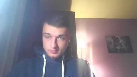 london_tomy online show from January 11, 7:31 pm