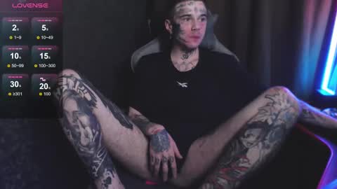 Chris online show from January 6, 11:31 pm