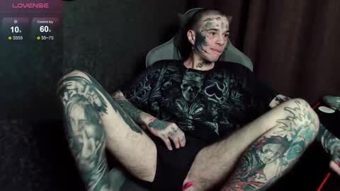 Chris online show from October 20, 8:47 pm